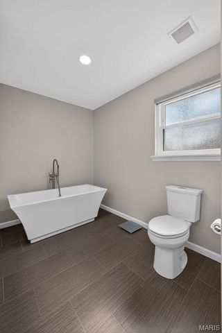 4965 Braid Hills Drive, St Peters, MO 63304