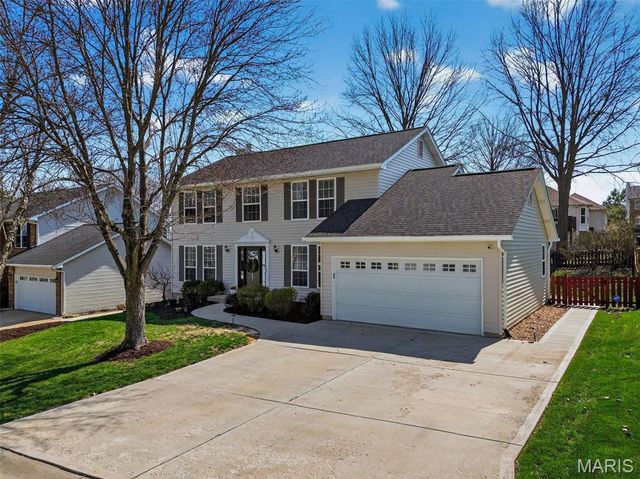 4965 Braid Hills Drive, St Peters, MO 63304