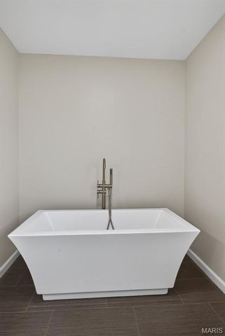 4965 Braid Hills Drive, St Peters, MO 63304