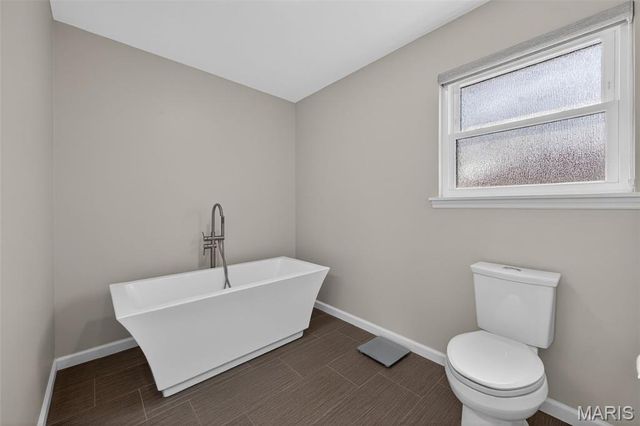 4965 Braid Hills Drive, St Peters, MO 63304