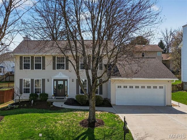 4965 Braid Hills Drive, St Peters, MO 63304