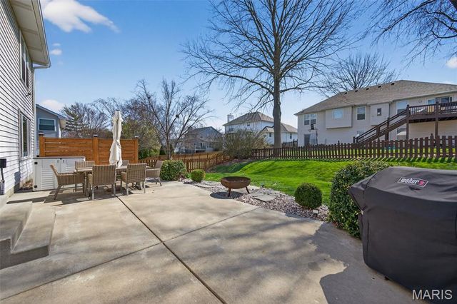 4965 Braid Hills Drive, St Peters, MO 63304