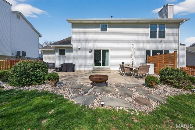 4965 Braid Hills Drive, St Peters, MO 63304