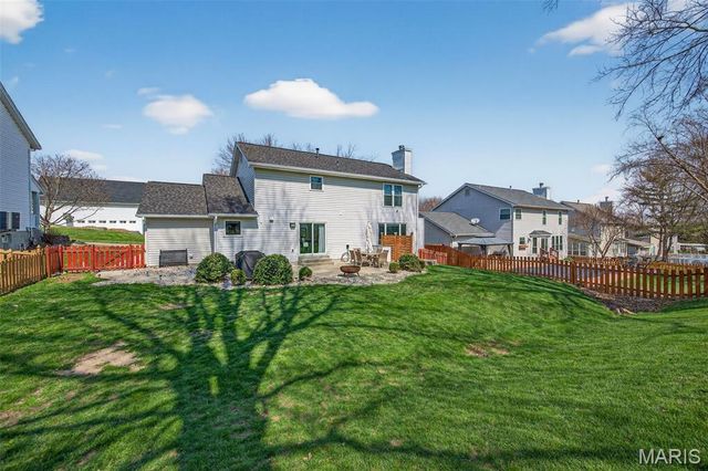 4965 Braid Hills Drive, St Peters, MO 63304