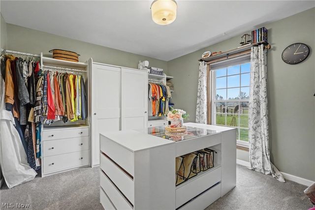 4556 Rootstown Road, Ravenna, OH 44266