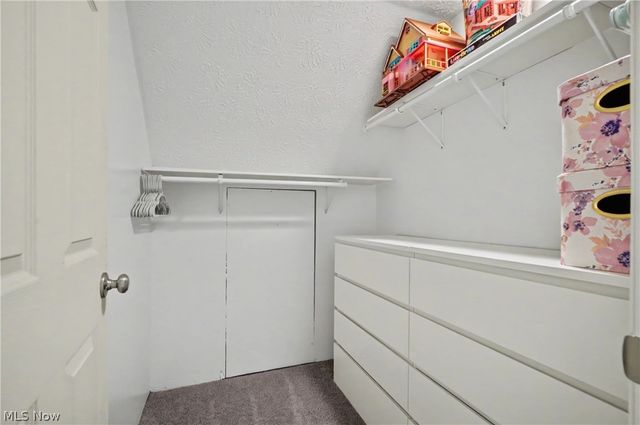 4556 Rootstown Road, Ravenna, OH 44266