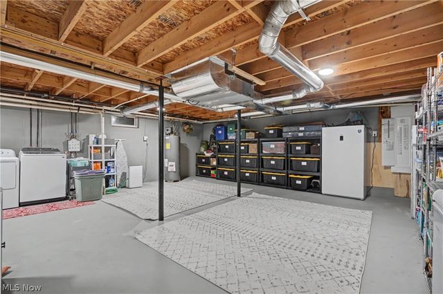 4556 Rootstown Road, Ravenna, OH 44266