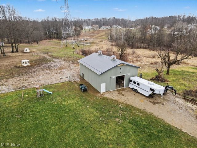 4556 Rootstown Road, Ravenna, OH 44266