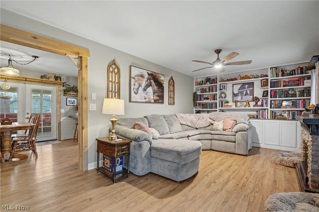 4556 Rootstown Road, Ravenna, OH 44266