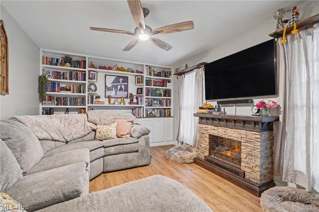 4556 Rootstown Road, Ravenna, OH 44266