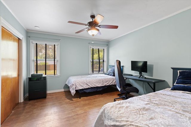 28 Rambling Rd., Longview, TX 75604