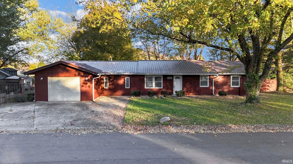 5236 N Terry Court, Ellettsville, IN 47429