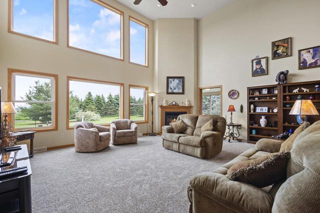 5685 BLAKE ROAD, De Pere, WI 54115