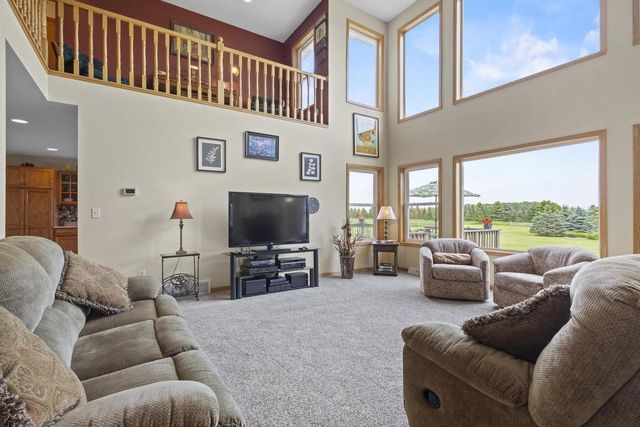 5685 BLAKE ROAD, De Pere, WI 54115