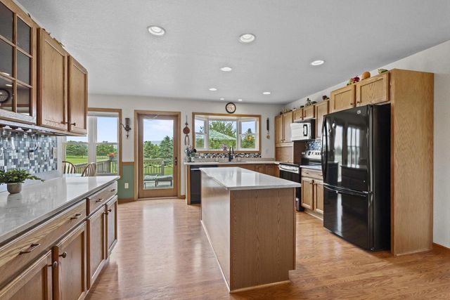 5685 BLAKE ROAD, De Pere, WI 54115