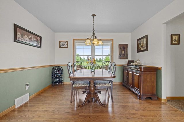 5685 BLAKE ROAD, De Pere, WI 54115