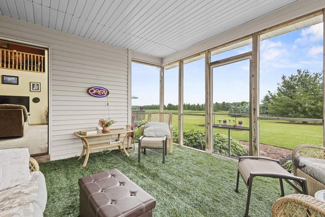 5685 BLAKE ROAD, De Pere, WI 54115