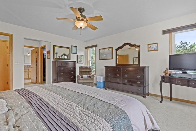 5685 BLAKE ROAD, De Pere, WI 54115