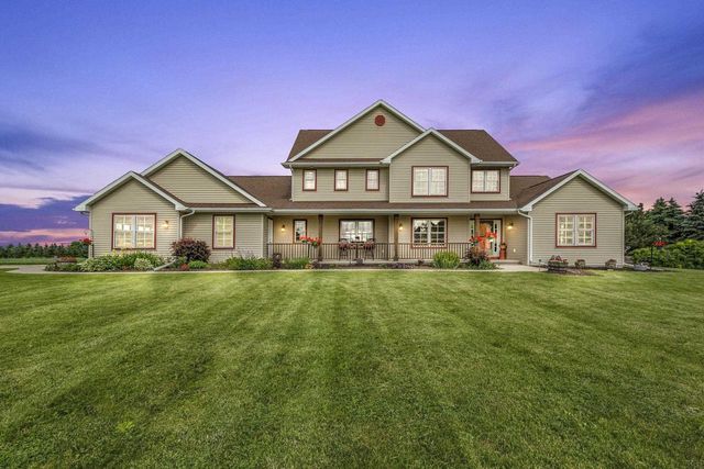 5685 BLAKE ROAD, De Pere, WI 54115