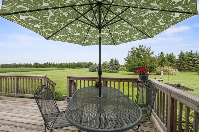 5685 BLAKE ROAD, De Pere, WI 54115