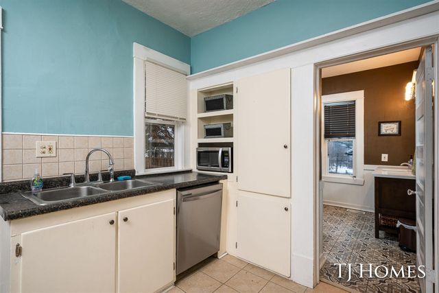 619 Lydia Street, Grand Rapids, MI 49503