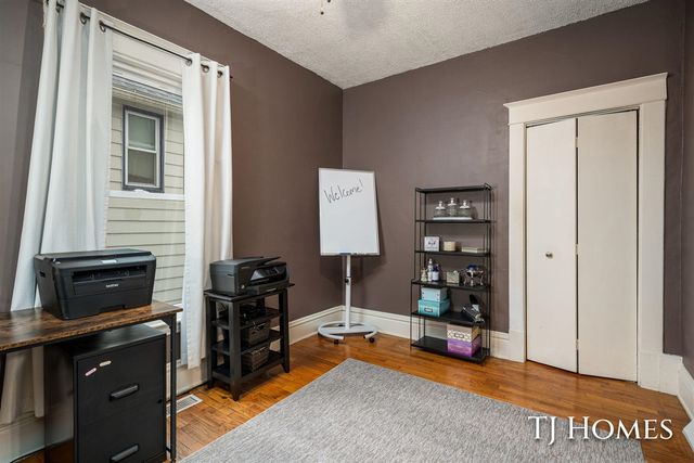 619 Lydia Street, Grand Rapids, MI 49503