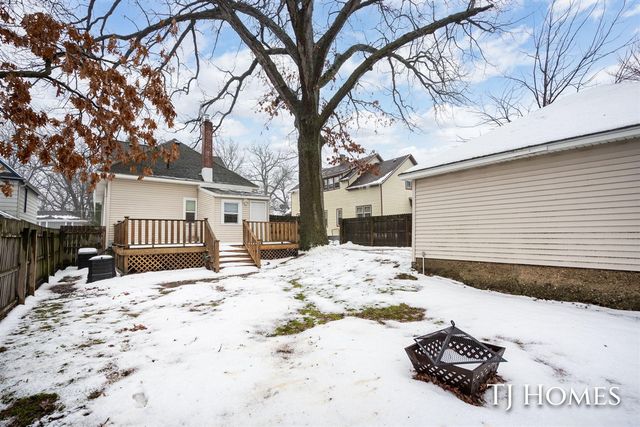 619 Lydia Street, Grand Rapids, MI 49503