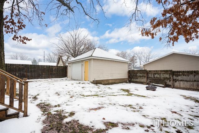 619 Lydia Street, Grand Rapids, MI 49503
