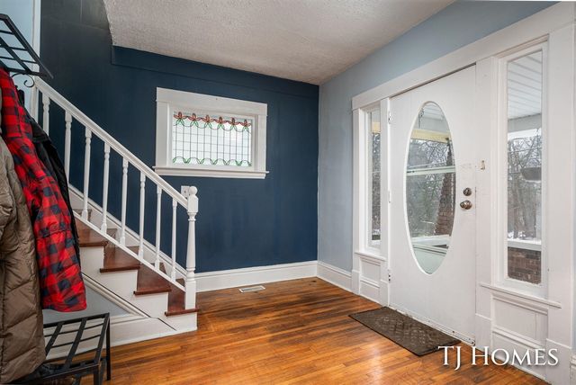 619 Lydia Street, Grand Rapids, MI 49503