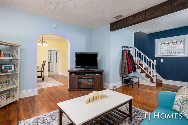 619 Lydia Street, Grand Rapids, MI 49503