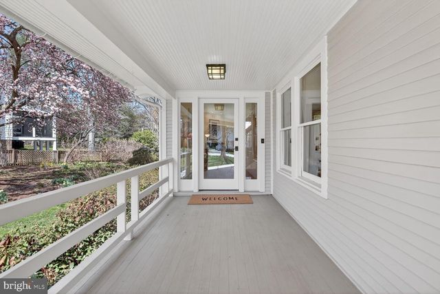 3927 WASHINGTON ST, Kensington, MD 20895