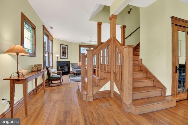 3927 WASHINGTON ST, Kensington, MD 20895