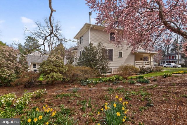 3927 WASHINGTON ST, Kensington, MD 20895