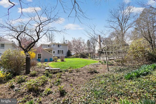 3927 WASHINGTON ST, Kensington, MD 20895