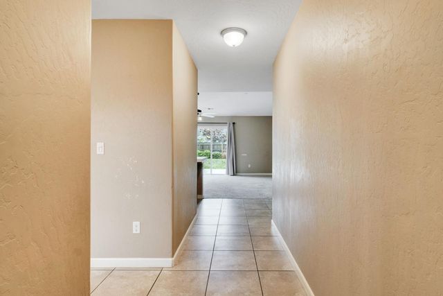 5904 E Fillmore Avenue, Fresno, CA 93727