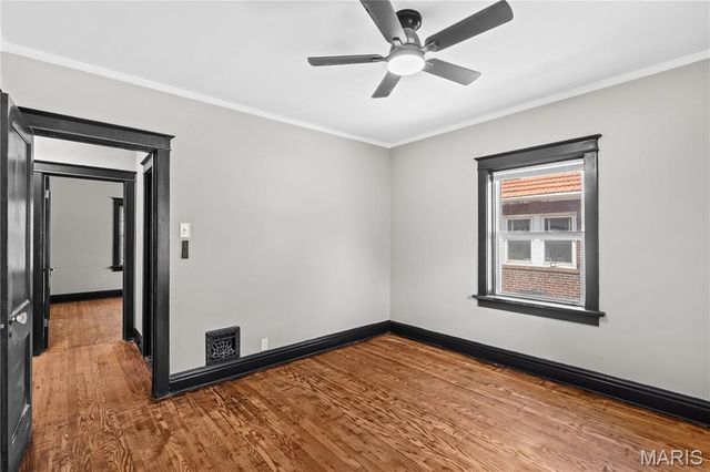 7618 Springdale Drive, St Louis, MO 63121