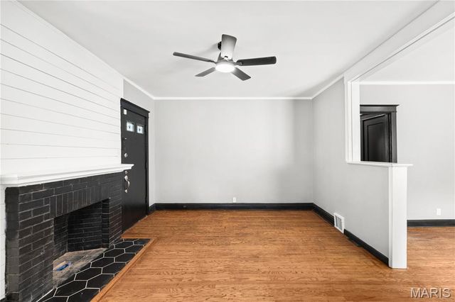 7618 Springdale Drive, St Louis, MO 63121