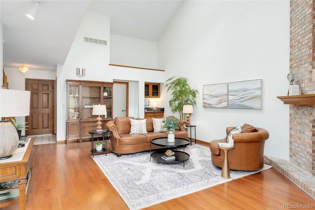 1576 E Nichols Circle, Centennial, CO 80122