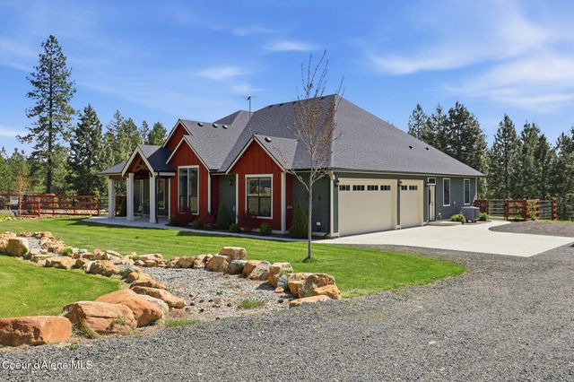 8802 W BENTON WAY, Coeur D'alene, ID 83814
