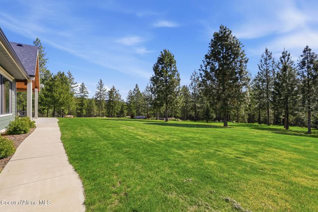 8802 W BENTON WAY, Coeur D'alene, ID 83814