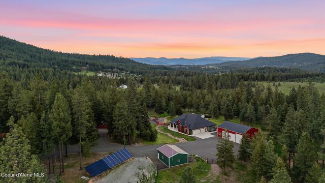 8802 W BENTON WAY, Coeur D'alene, ID 83814
