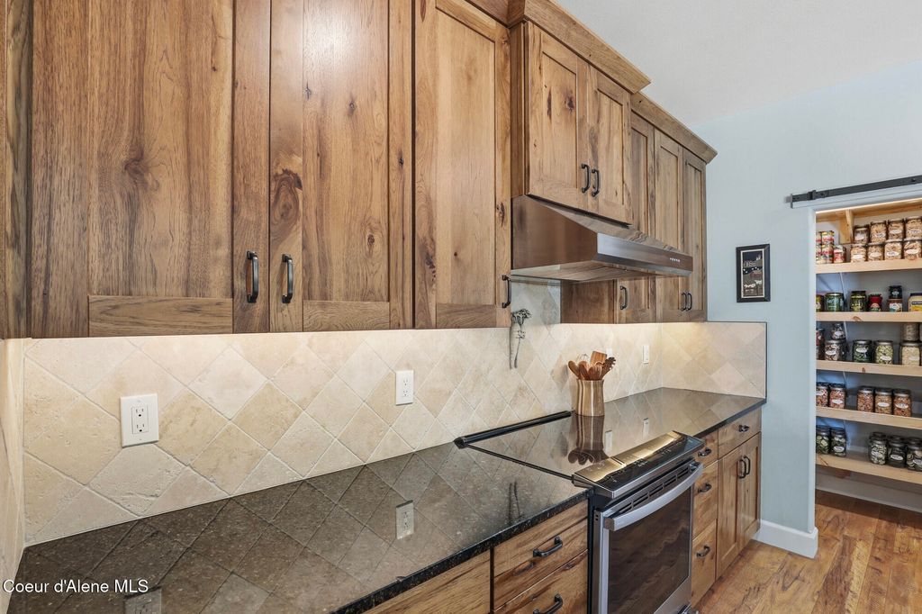 8802 W BENTON WAY, Coeur d'Alene, ID 83814 photo 15