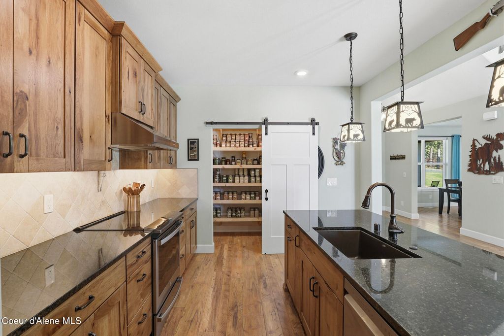 8802 W BENTON WAY, Coeur d'Alene, ID 83814 photo 9