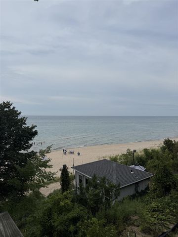 7218 Wells Street, South Haven, MI 49090