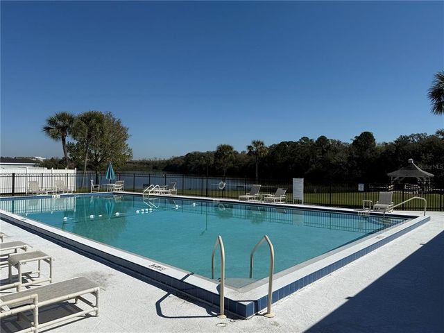 1127 BELMONT CIRCLE, Tavares, FL 32778