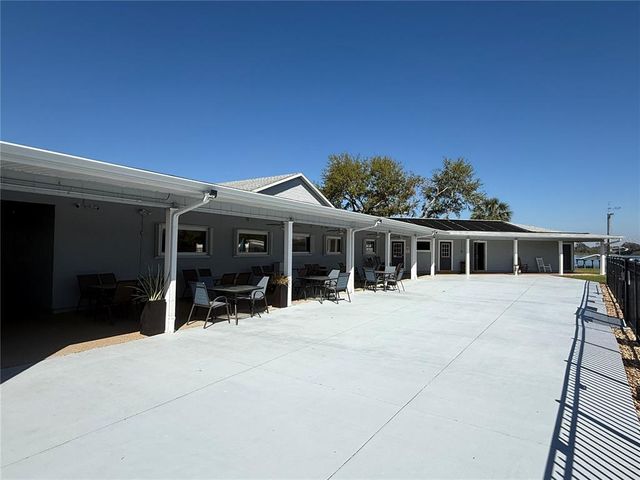 1127 BELMONT CIRCLE, Tavares, FL 32778