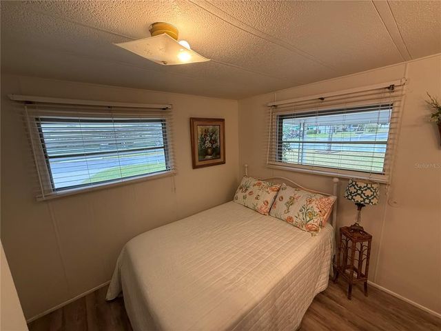 1127 BELMONT CIRCLE, Tavares, FL 32778
