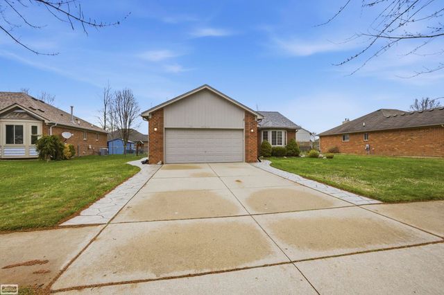 45306 Dante Drive, Macomb, MI 48042