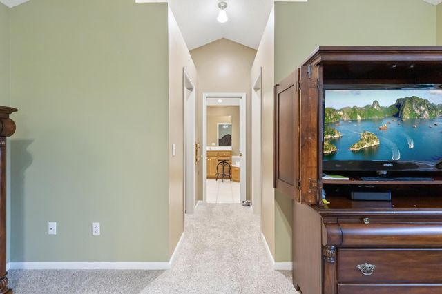 14809 White Oak Drive, Burnsville, MN 55337