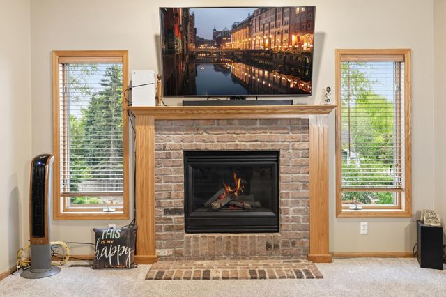 14809 White Oak Drive, Burnsville, MN 55337